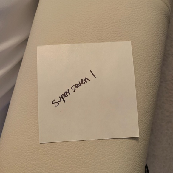 Pratt Daddy Crystal pendant - Picture 5 of 7